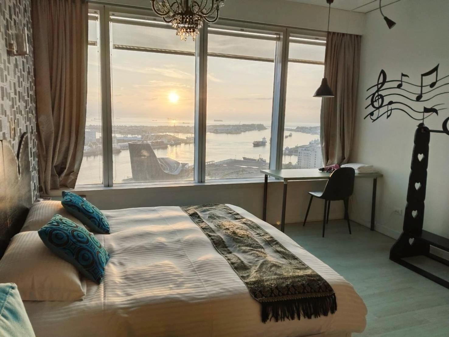 85 Cape Inn Гаосюн Экстерьер фото